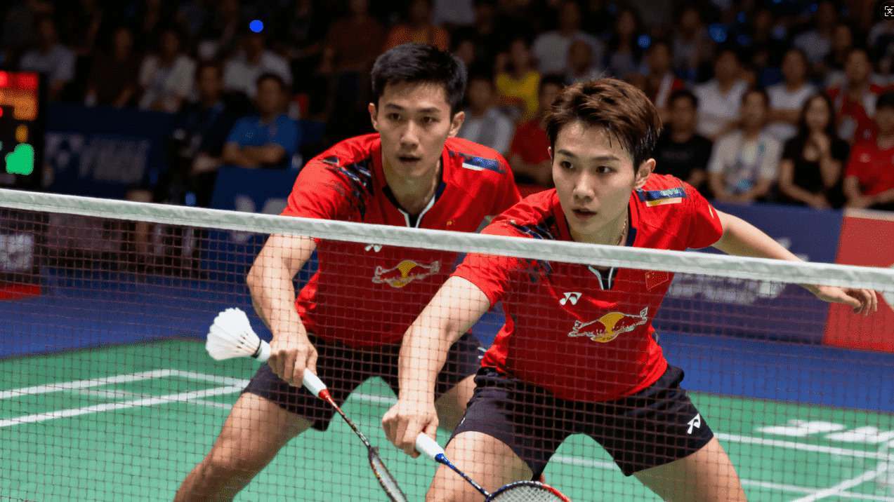 绿联USB4雷电拓展坞